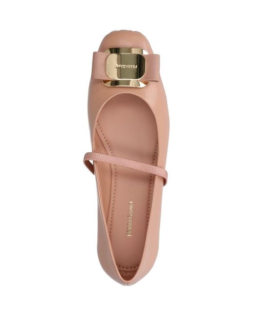 Ferragamo White Rounded Toe Flat Shoes With Decorative Bow