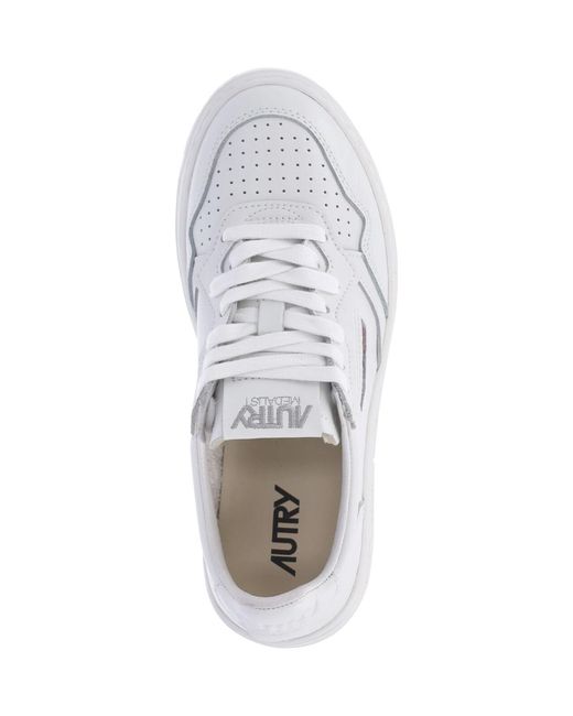Autry White Medalist Leather Low-Top Sneakers