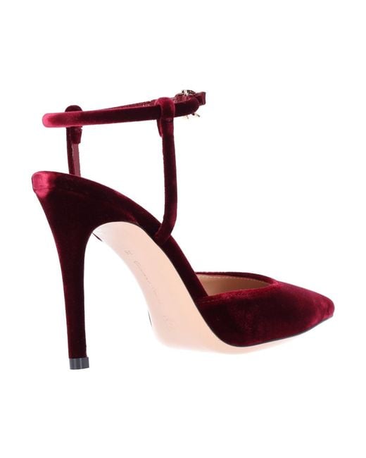 Gianvito Rossi Red Pumps “Mayfair”