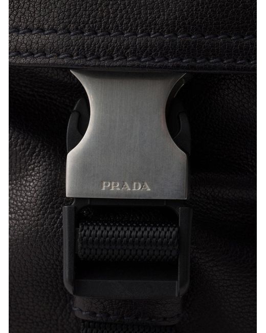 Borsa explore in pelle di Prada in Black da Uomo
