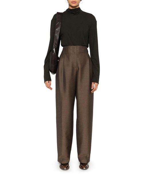 Top a maniche lunghe con dettaglio sciarpa di Lemaire in Gray