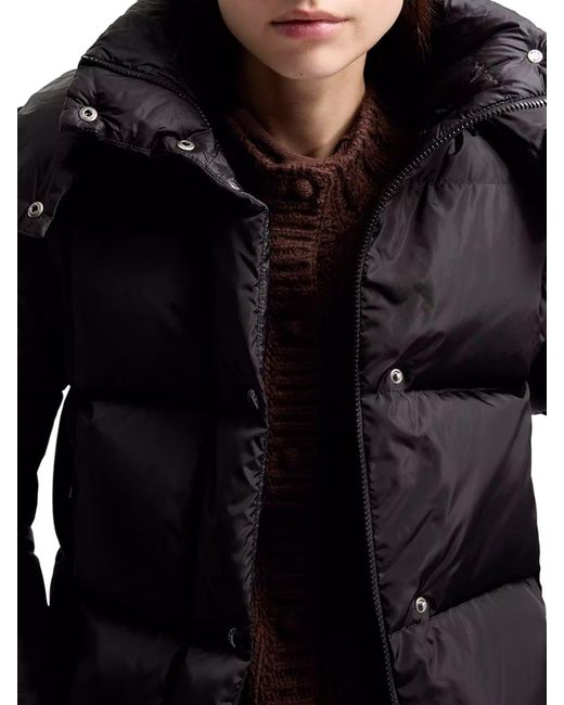 Piumino castlenew con cappuccio di Moncler in Black