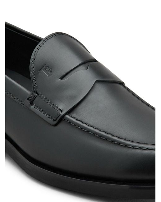 Tod's Black Loafers Shoes for men