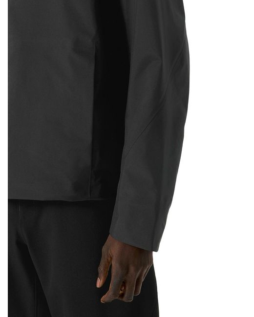 Giacca centroid di Veilance in Black da Uomo