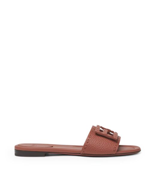 Ciabatte baguettein pelle di Fendi in Brown
