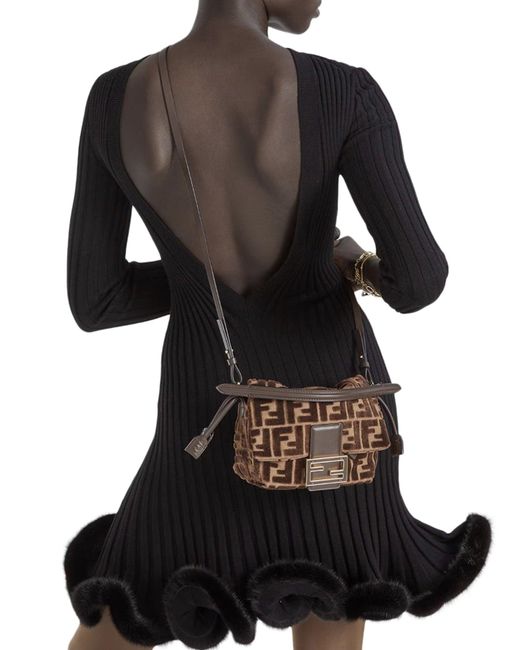 Mamma baguette piccola di Fendi in Brown