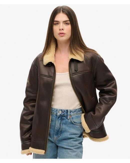 Femme Veste Aviateur Overtaille En Peau De Mouton Synthétique Taille Superdry en coloris Gray