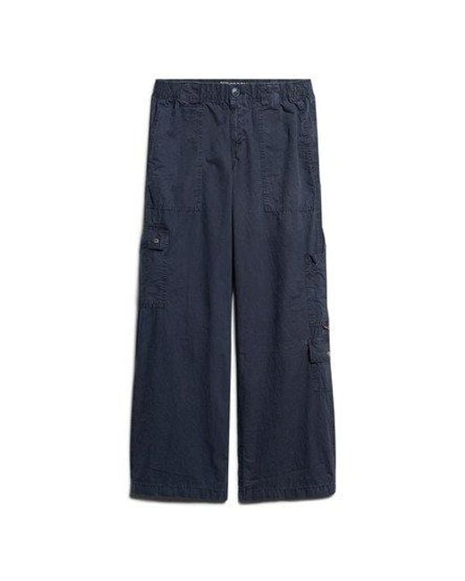 Pantalon cargo brodé taille basse Superdry en coloris Blue