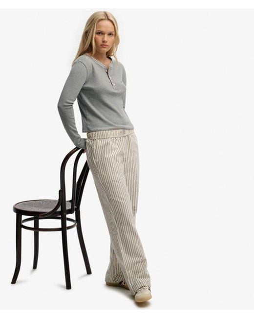Femme Haut À Manches Longues Athletic Essentials Avec Boutons Taille Superdry en coloris Gray