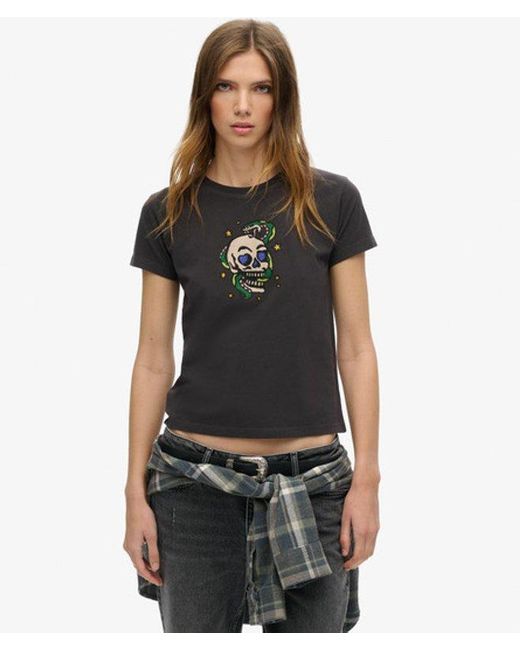 Petit t-shirt ajusté à strass effet tatouage Superdry en coloris Black
