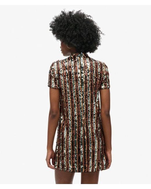 Robe t-shirt courte à sequins Superdry en coloris Metallic