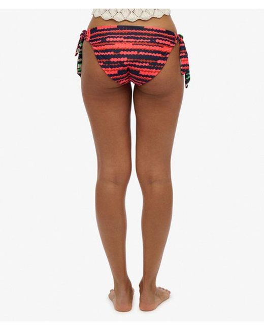 Femme Bas De Bikini À Imprimé Mélangé Taille Superdry en coloris Red
