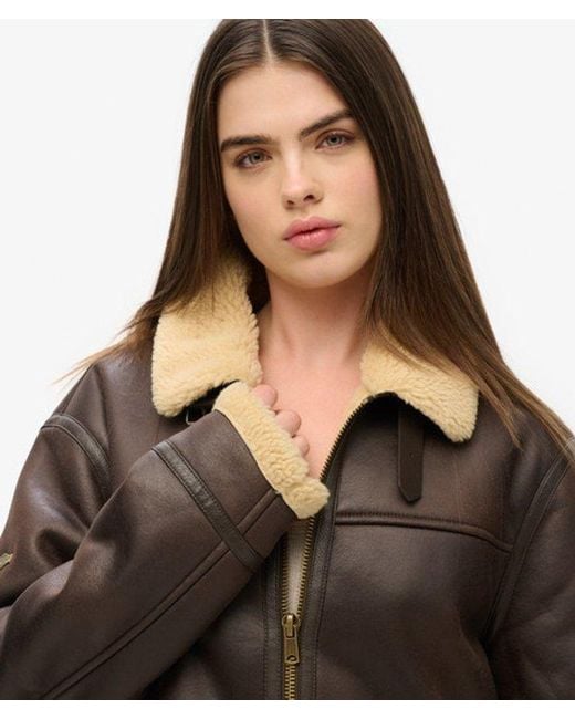 Femme Veste Aviateur Overtaille En Peau De Mouton Synthétique Taille Superdry en coloris Gray