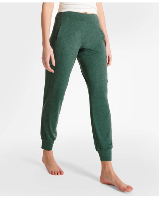 Sweaty Betty Gary Yoga Pants in Green 
