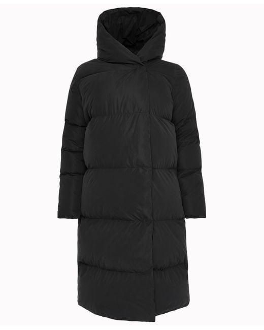 Sweaty Betty Cocoon Down Puffer Wrap Coat in Black - Lyst
