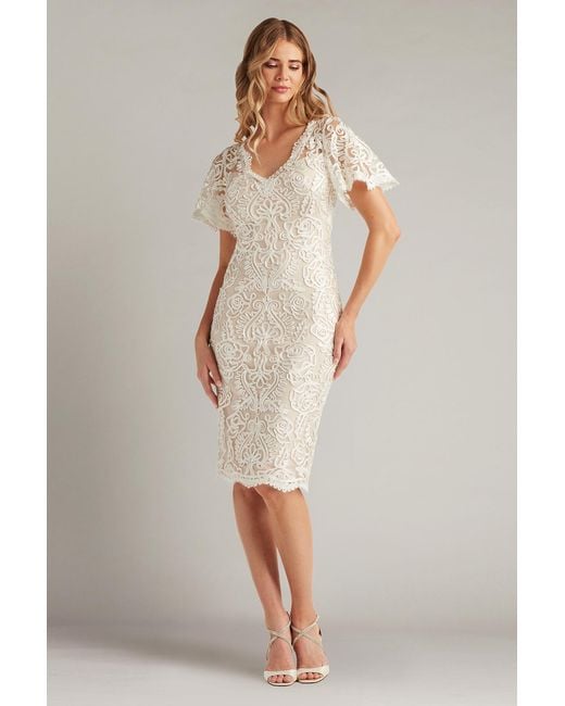 tadashi shoji white dress Shoji, Camilla New Wedding Save 30% the brand inspires real women to shine on their most memorable occasions. Tadashi Shoji Women's Macia Lace