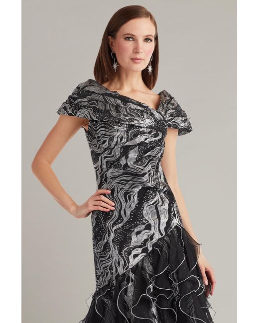 Tadashi Shoji Black Cosmina Stardust Motif Ruffle Gown-Sl/Bk