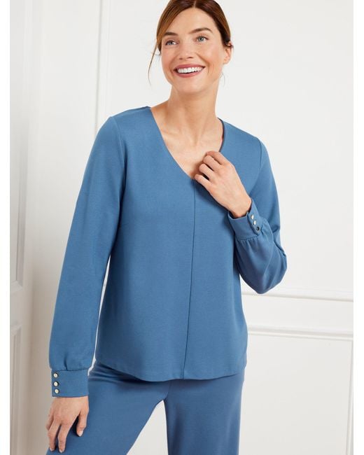 Talbots Blue Effortless Ultraknit V-neck Swing Top