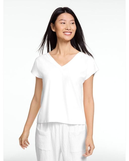 Talbots White Short Sleeve V-neck Slub T-shirt