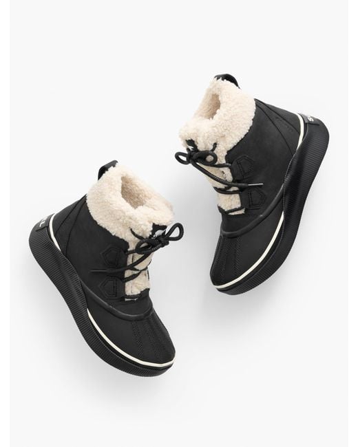 Sorel Black Out N Abouttm Iv Chillz Waterproof Leather Boots