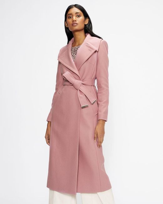 womens skiing jacket