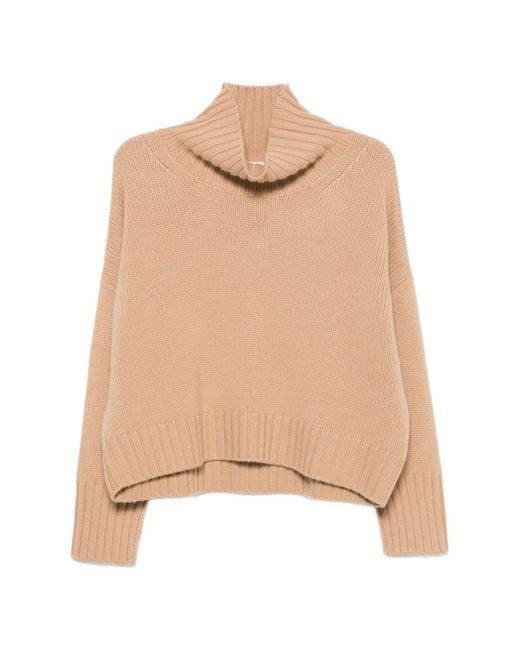 Soft Goat Natural Cashmere Turtle-Neck Sweater