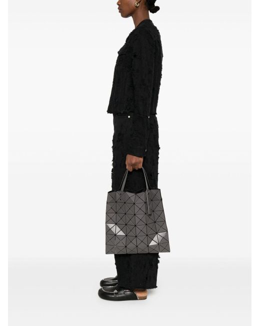Borsa Shopping Lucent Matte di Issey Miyake in Black