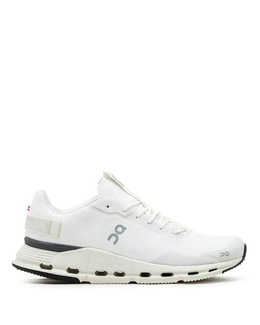 Sneaker Da Running Cloudnova Form di On Shoes in White da Uomo