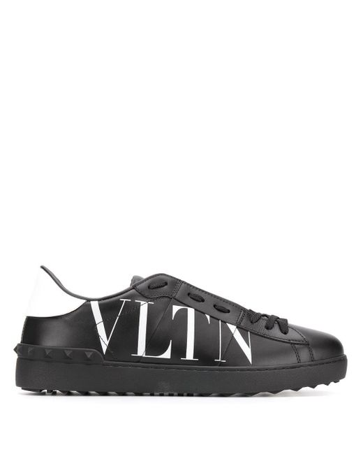 valentino mens trainers white
