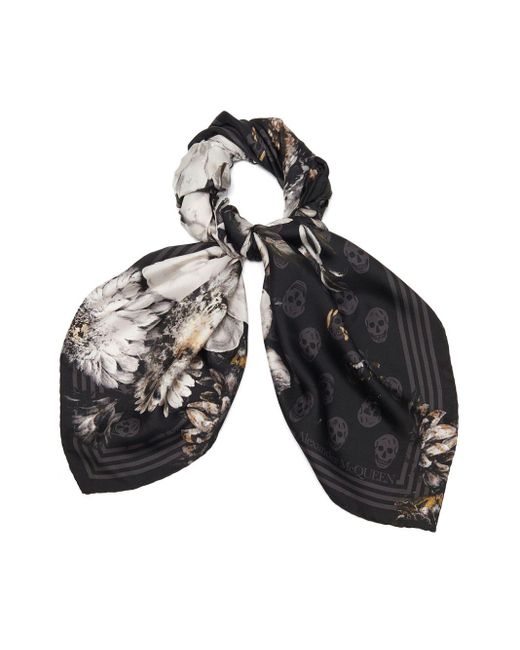 Mcqueen 2024 scarf sale