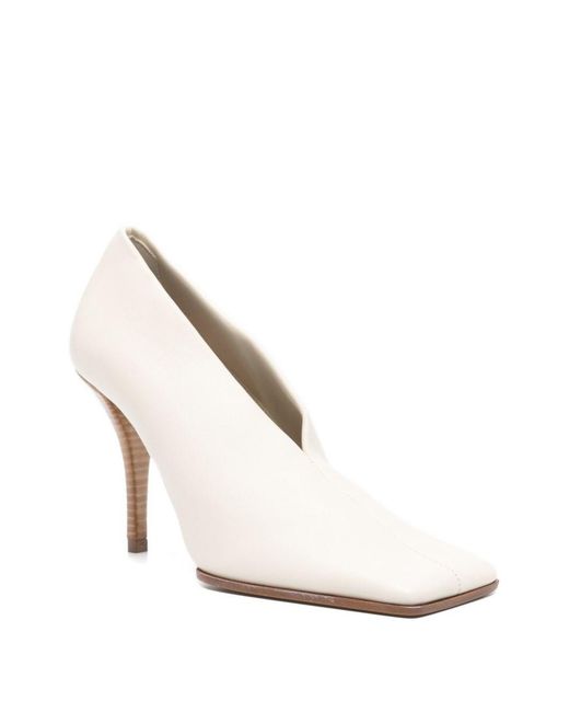 Alaïa White Leather Pumps