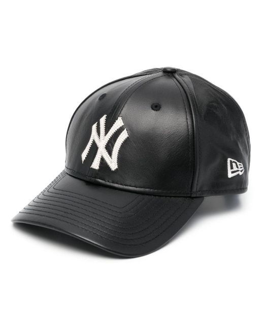 KTZ Black 9forty New York Yankees Cap for men