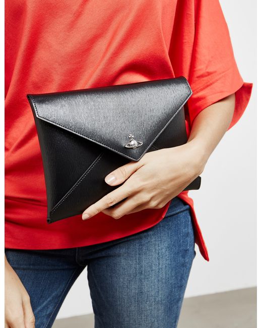 vivienne westwood clutch bag red