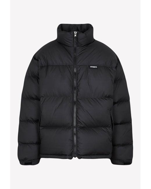 Vetements Synthetic Logo Puffer Jacket in Black for Men | Lyst UK