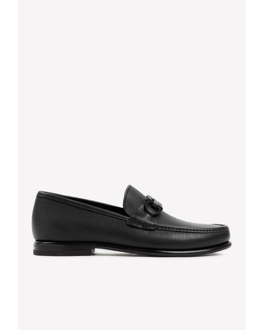 Ferragamo Gancini Crown Loafers In Calf Leather in Black | Lyst Canada