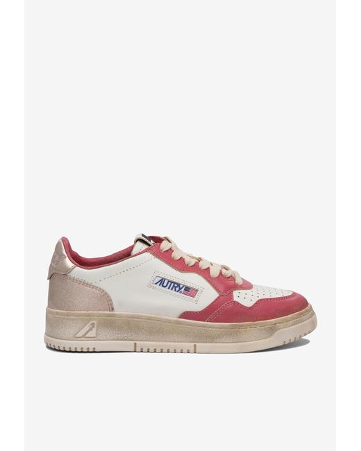Autry Pink Medalist Low-Top Sneakers