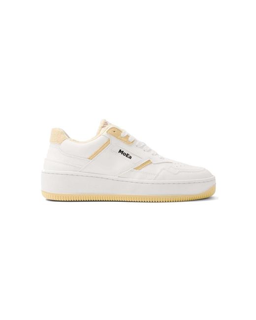 Moea White Gen 1 Trainers