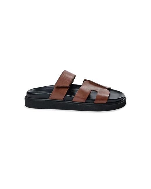 Pavement Brown Maru Leather Sandal