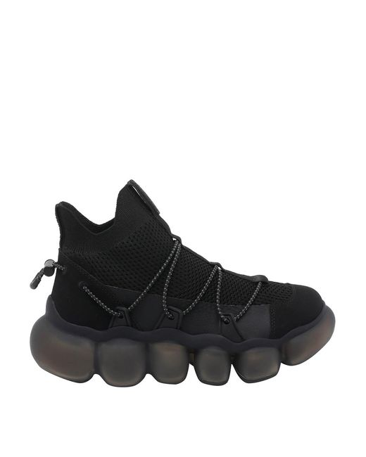 Sneakers di grounds in Black