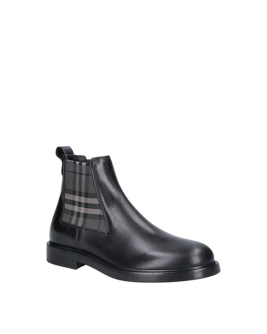 Burberry Black Pembroke Ankle Boots for men