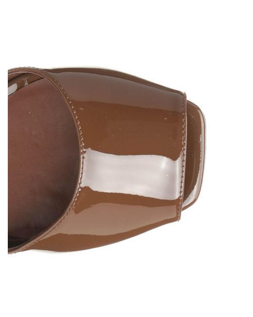Stuart Weitzman White Sandal Val