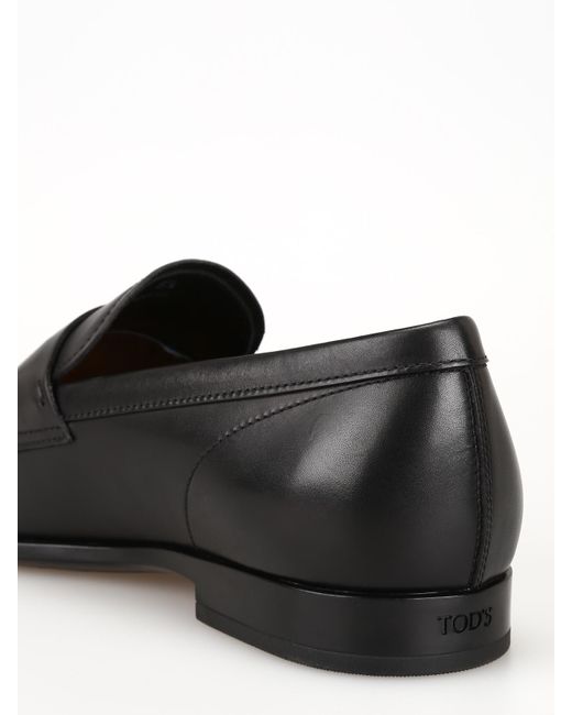 Tod's Black Smooth Leather Loafers for men