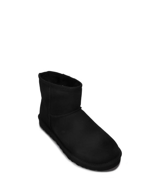 Ugg Black M Classic Mini Boots for men