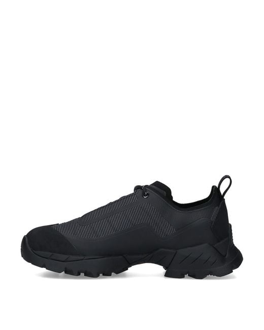 Roa Black Sneakers