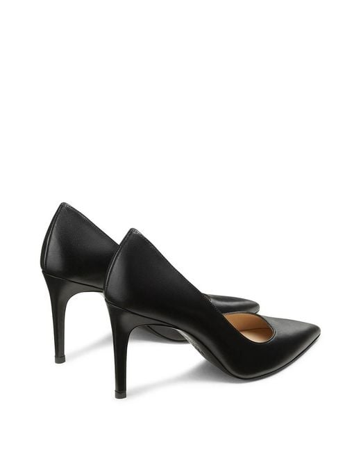 Stuart Weitzman Black Décolleté