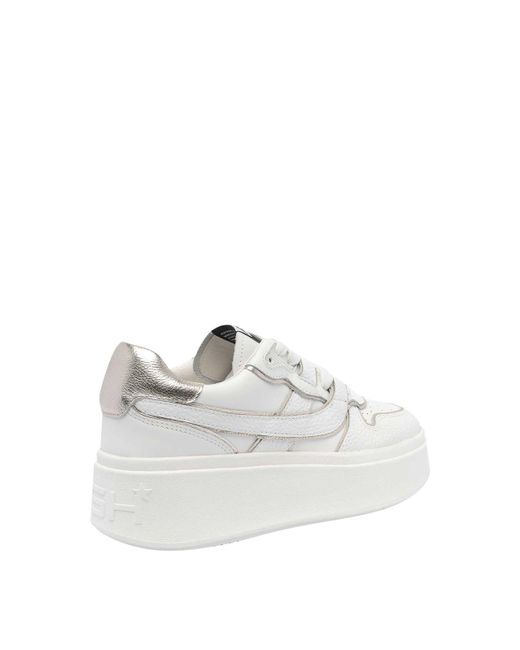 Ash White Sneaker Match