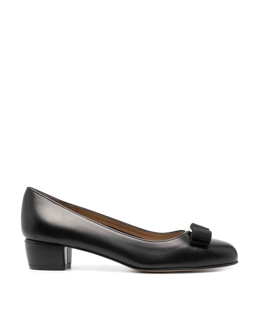 Ferragamo Brown Vara Pumps (C)