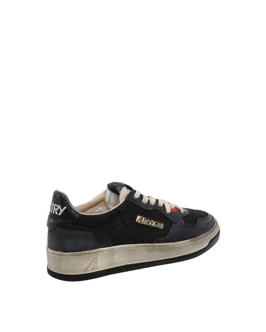 Autry Black Medalist Super Vintage Sneakers for men
