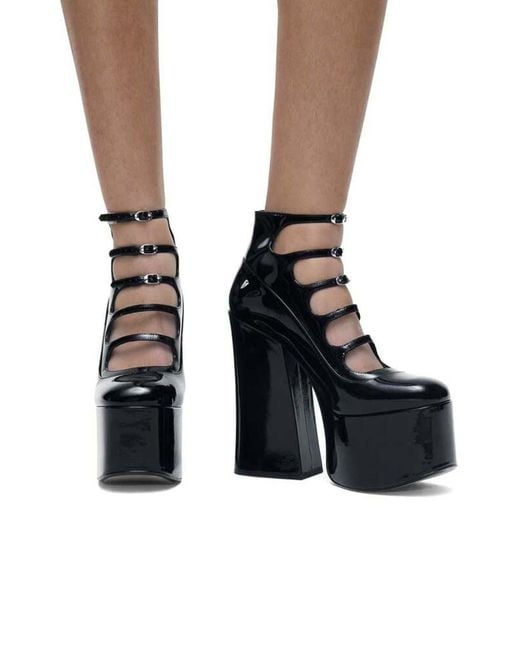 Marc Jacobs Black Pumps
