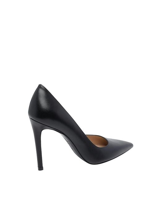 Stuart Weitzman Black Stuart Power Decollete